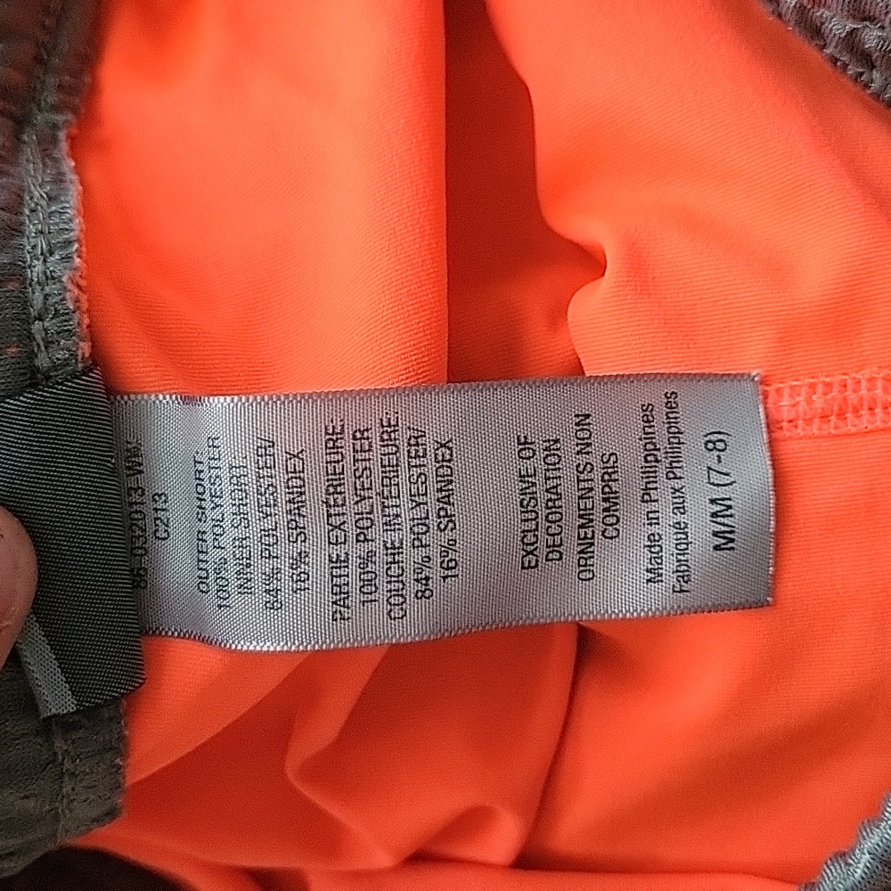 athletic shorts - Picture 4 of 4